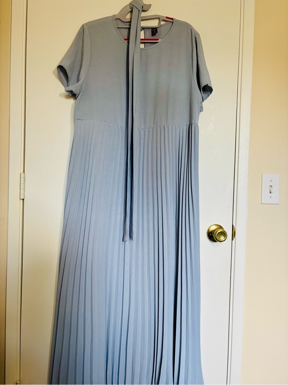 SHEIN Light Blue Pleated Maternity Maxi Dress with Belt Tie